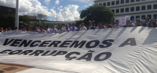 Reportagem da revista Veja destaca corrupção nos Tribunais de Contas